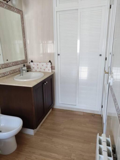 Chalet con capacidad para 8 personas Chiclana de la Frontera Bagian luar foto